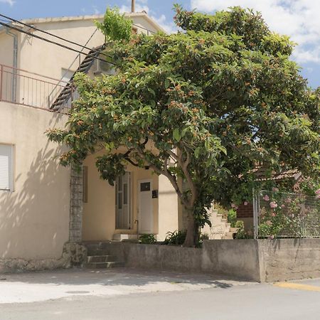 Apartment Gloria Kaštela Екстериор снимка