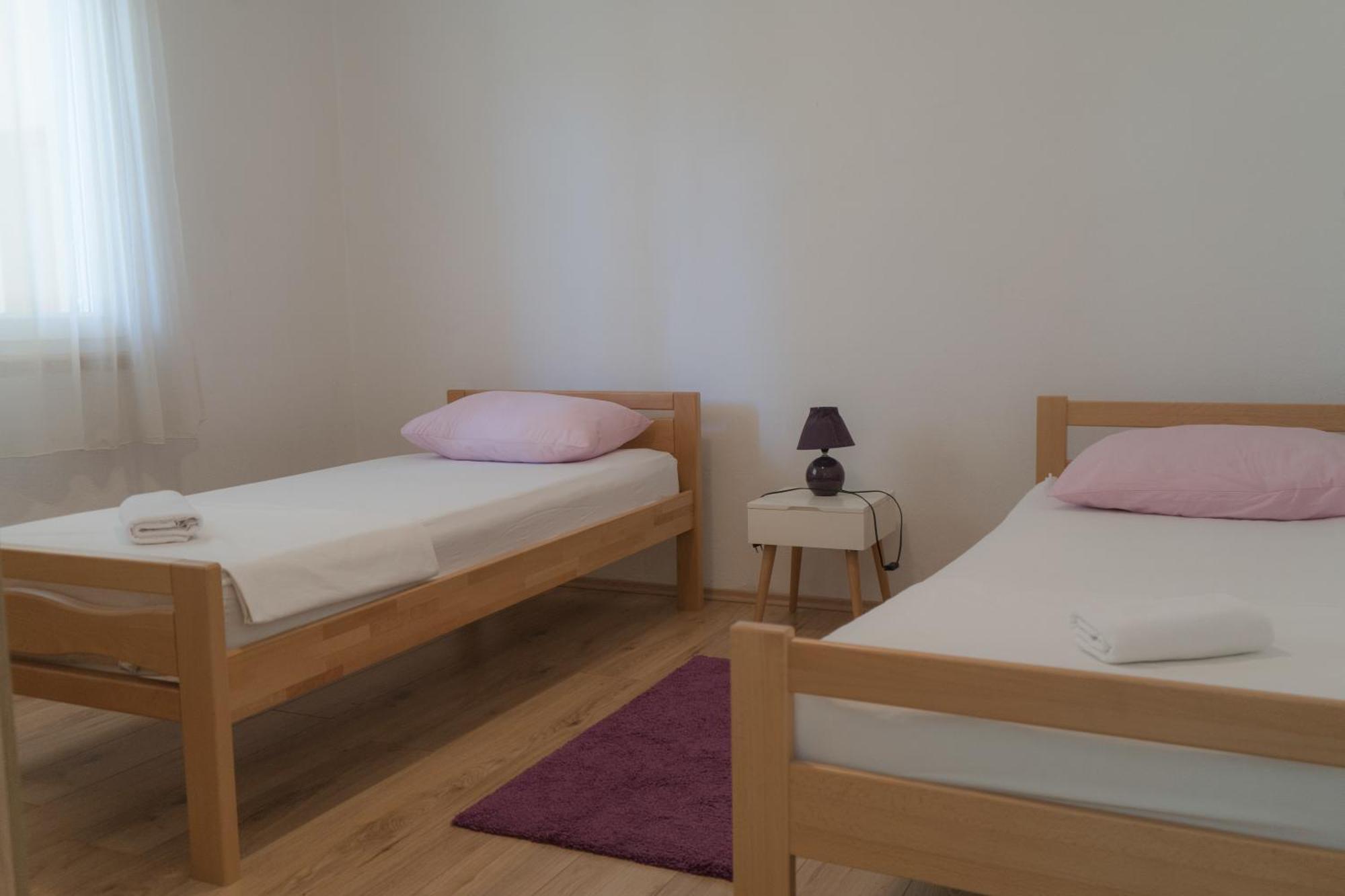Apartment Gloria Kaštela Екстериор снимка