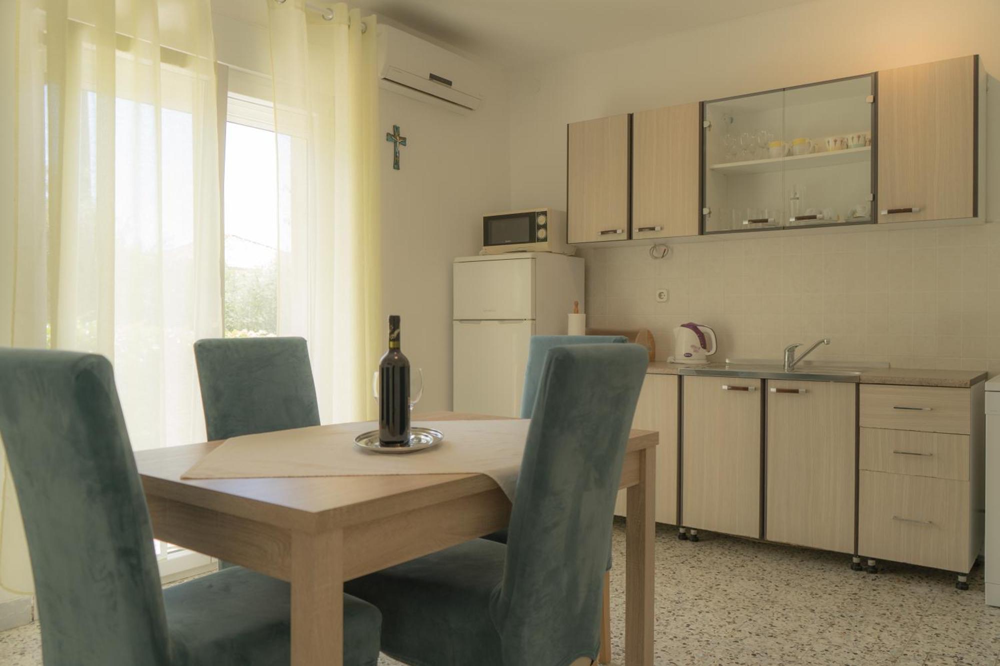 Apartment Gloria Kaštela Екстериор снимка