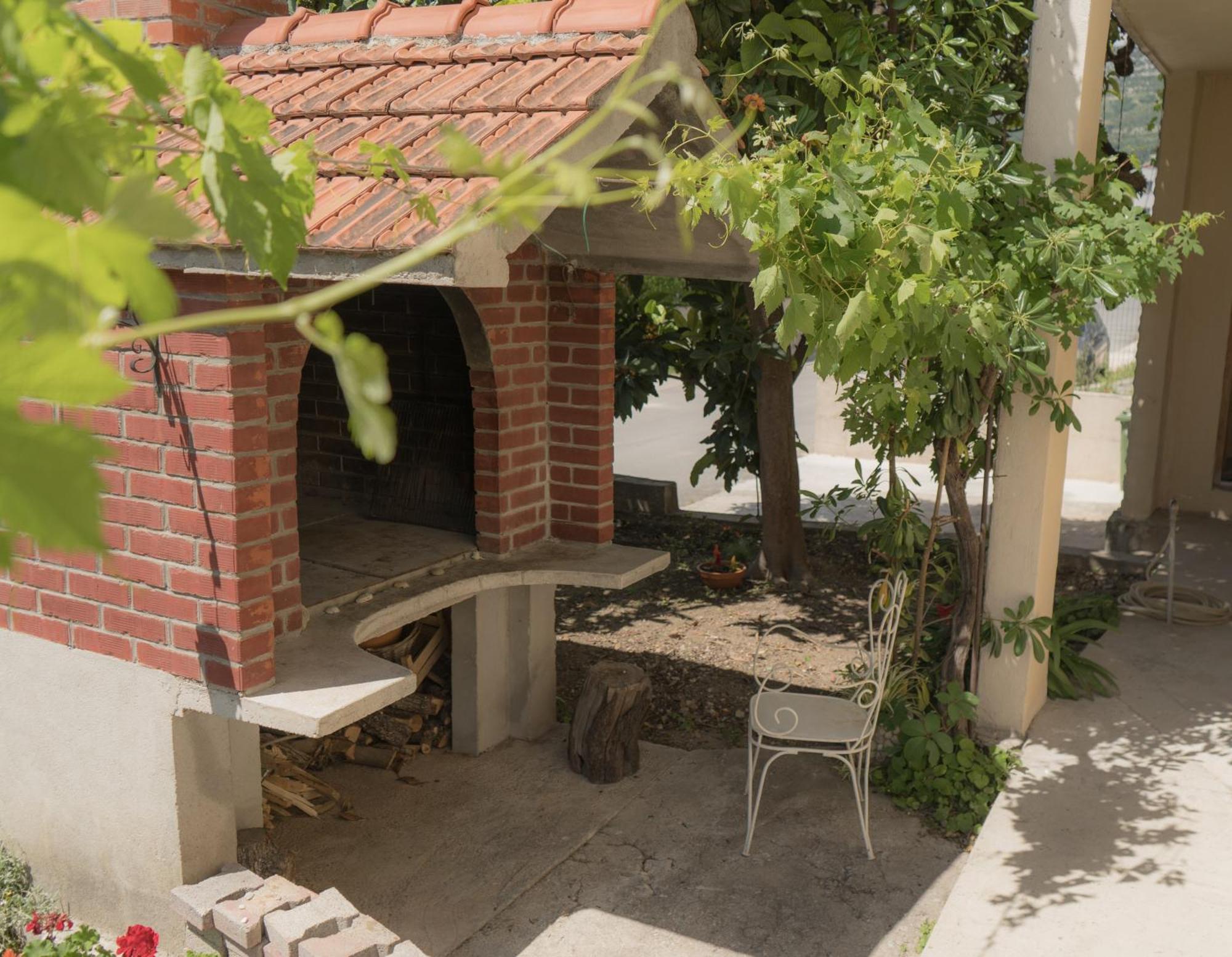 Apartment Gloria Kaštela Екстериор снимка